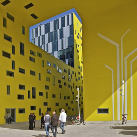 La Cite des Affaires by Manuelle Gautrand