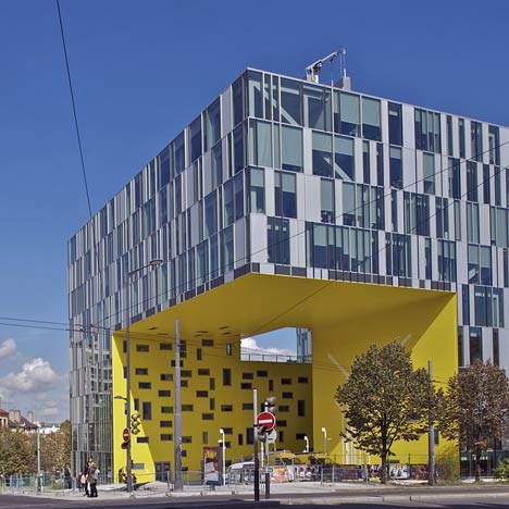La Cite des Affaires by Manuelle Gautrand
