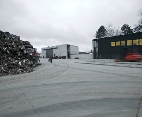 Metal recycle plant by Dekleva Gregoric Arhitekti Metal recycle plant by Dekleva Gregoric Arhitekti