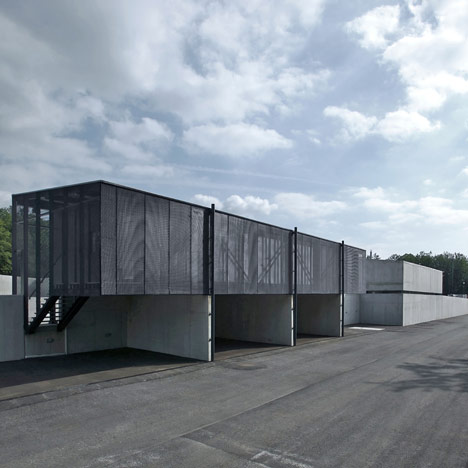 Metal recycle plant by Dekleva Gregoric Arhitekti Metal recycle plant by Dekleva Gregoric Arhitekti