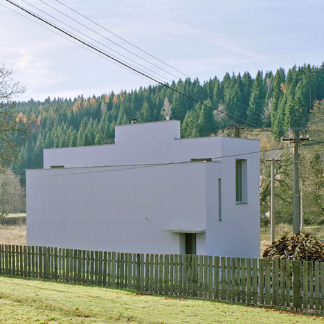 Mountain house by FAM Architekti Mountain house by FAM Architekti