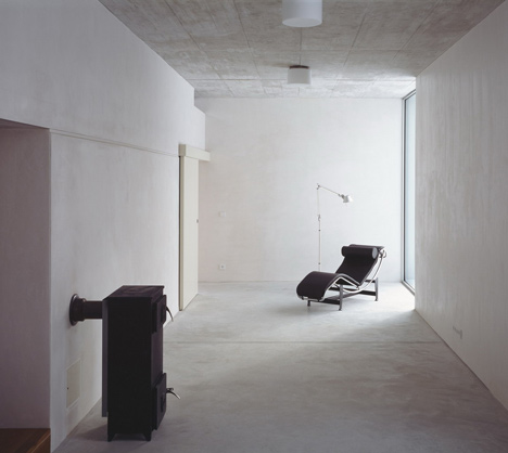 Mountain house by FAM Architekti Mountain house by FAM Architekti