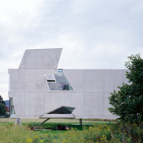 Single Family House St Joseph by Wolfgang Tschapeller Architekt Single Family House St Joseph by Wolfgang Tschapeller Architekt