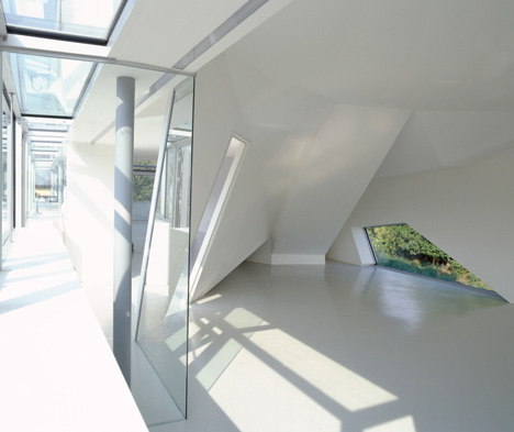 Single Family House St Joseph by Wolfgang Tschapeller Architekt Single Family House St Joseph by Wolfgang Tschapeller Architekt