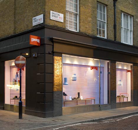 Camper store in London by Tomas Alonso Camper store in London by Tomas Alonso