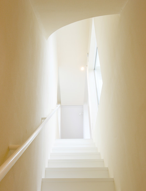House in Nakameguro by Level Architects House in Nakameguro by Level Architects