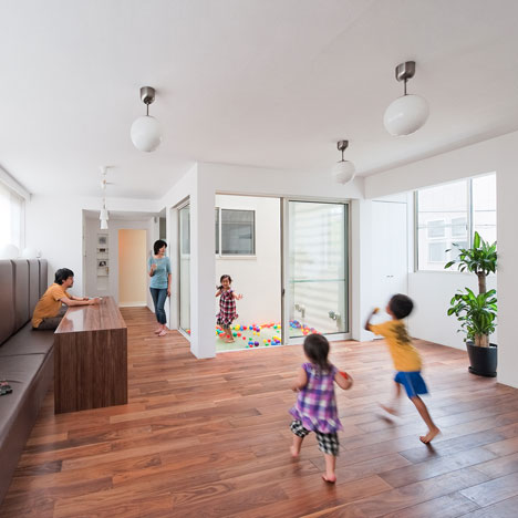House in Nakameguro by Level Architects House in Nakameguro by Level Architects