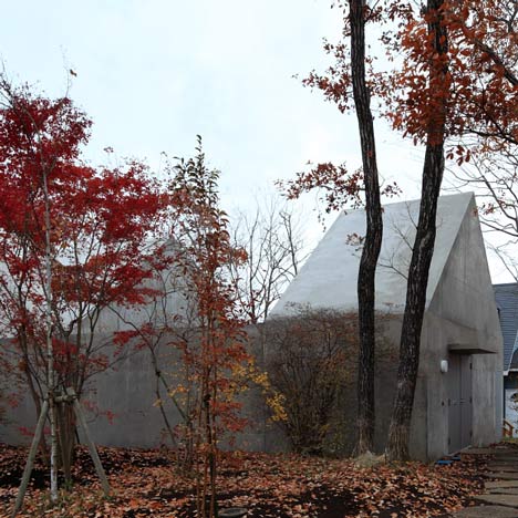 House in Nasu by Kazunori Fujimoto