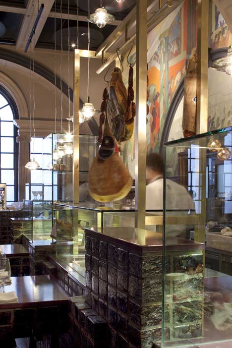 New Royal Academy Restaurant by Design Research Studio New Royal Academy Restaurant by Design Research Studio