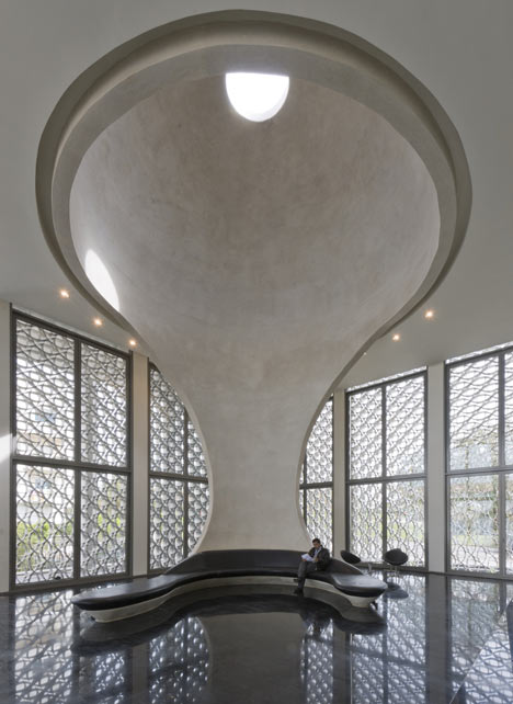 BMCE headquarters by Foster + Partners BMCE headquarters by Foster + Partners