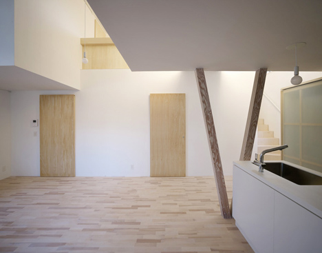 House I by Yoshichika Takagi