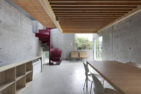 House in Kohgo by Yutaka Yoshida Architect and Associates 