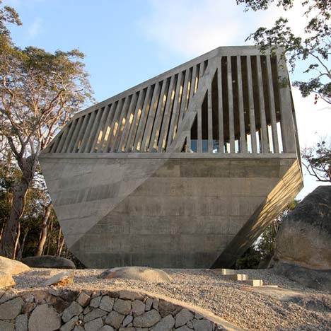 Sunset Chapel by Bunker Arquitectura Sunset Chapel by Bunker Arquitectura