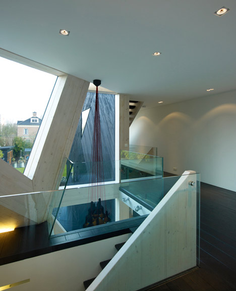 Villa Rotterdam by Ooze