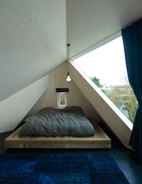 Villa Rotterdam by Ooze