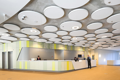 DUO and Tax Offices by UNStudio