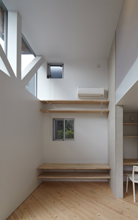 House in Ookayama by Torafu Architects
