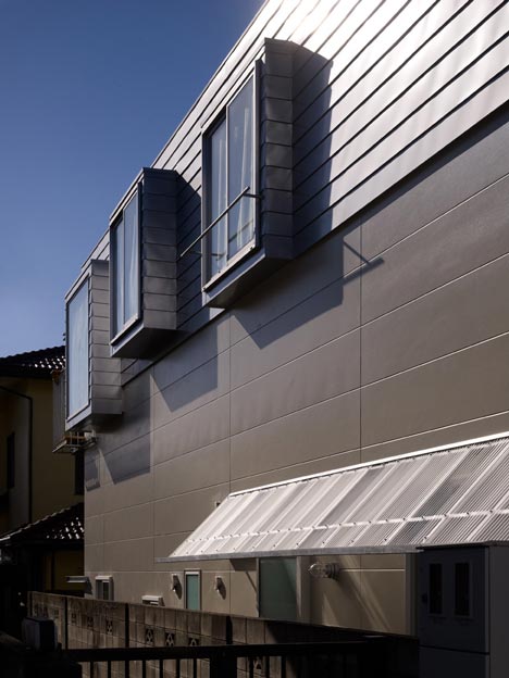 House in Ookayama by Torafu Architects