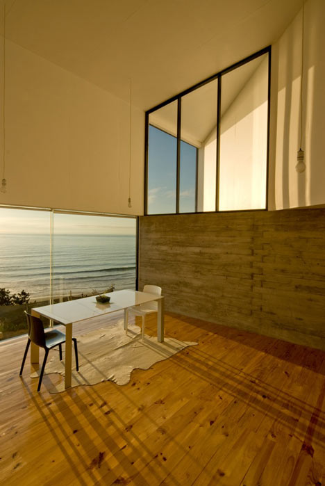 D house by Panorama D house by Panorama