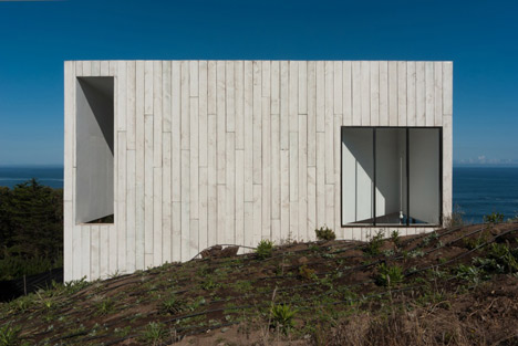 D house by Panorama D house by Panorama