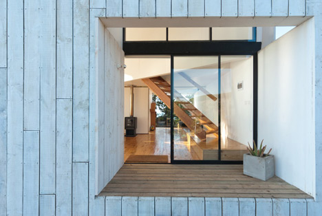 D house by Panorama D house by Panorama