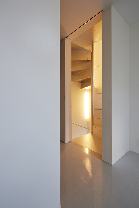 Himeji Observatory House by KINO architects