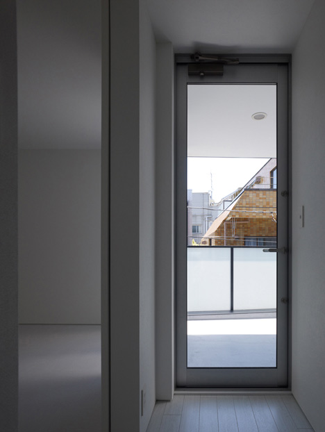 Himeji Observatory House by KINO architects