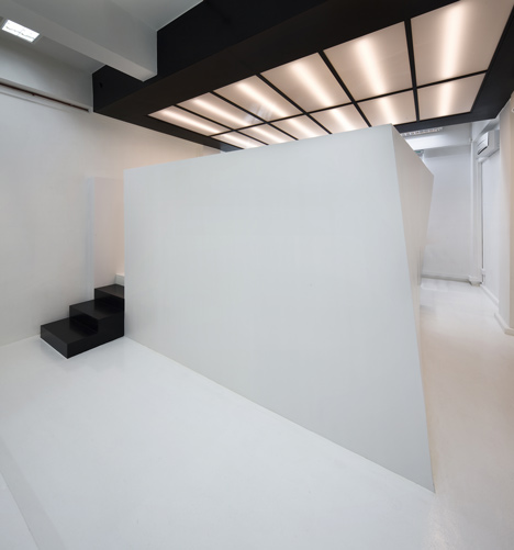 Thin Office by SKLIM Thin Office by SKLIM