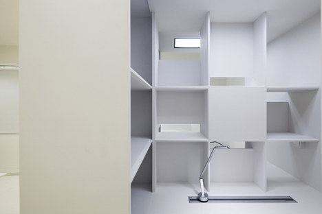 Thin Office by SKLIM Thin Office by SKLIM
