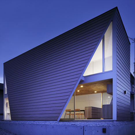 House of Wakayama by Yoshio Oono Architect & Associates House of Wakayama by Yoshio Oono Architect & Associates