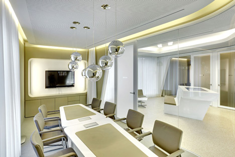 Open Lounge by NAU