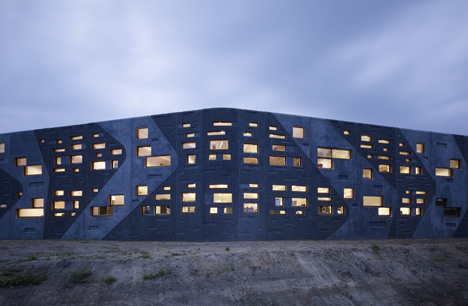 Rijkswaterstaat Assen by 24H architecture