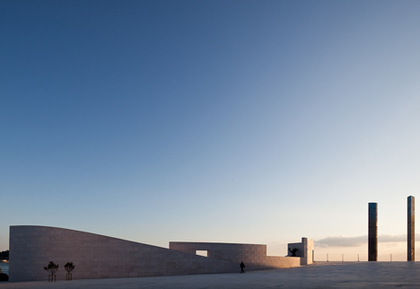 Champalimaud-Foundation-by-Charles-Correa Champalimaud-Foundation-by-Charles-Correa