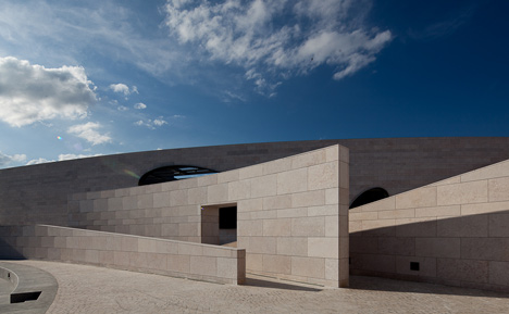 Champalimaud-Foundation-by-Charles-Correa Champalimaud-Foundation-by-Charles-Correa