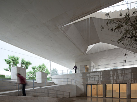 Judicial Court by Barbosa & Guimarães Judicial Court by Barbosa & Guimarães