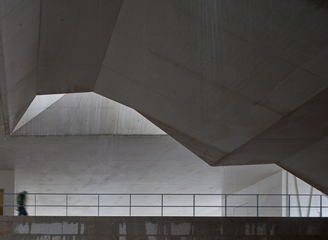 Judicial Court by Barbosa & Guimarães Judicial Court by Barbosa & Guimarães
