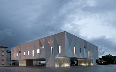 Judicial Court by Barbosa & Guimarães Judicial Court by Barbosa & Guimarães