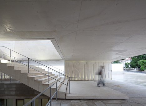 Judicial Court by Barbosa & Guimarães Judicial Court by Barbosa & Guimarães