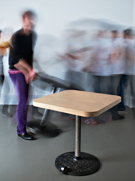 Rolling table by Tom Dixon Rolling table by Tom Dixon
