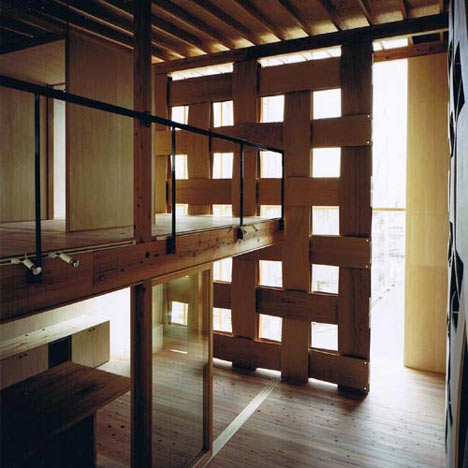 Wooden Block House by Tadashi Yoshimura Architects Wooden Block House by Tadashi Yoshimura Architects