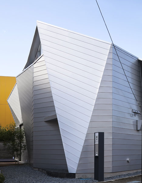 Yachiyo by Atelier TEKUTO Yachiyo by Atelier TEKUTO