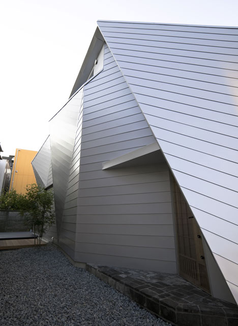 Yachiyo by Atelier TEKUTO Yachiyo by Atelier TEKUTO