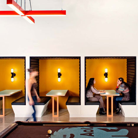 AOL Offices by Studio O+A