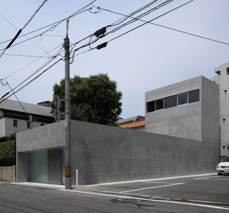 House in Ropponmatsu by Kazunori Fujimoto House in Ropponmatsu by Kazunori Fujimoto