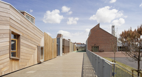Sandal Magna Community Primary School by Sarah Wigglesworth Architects