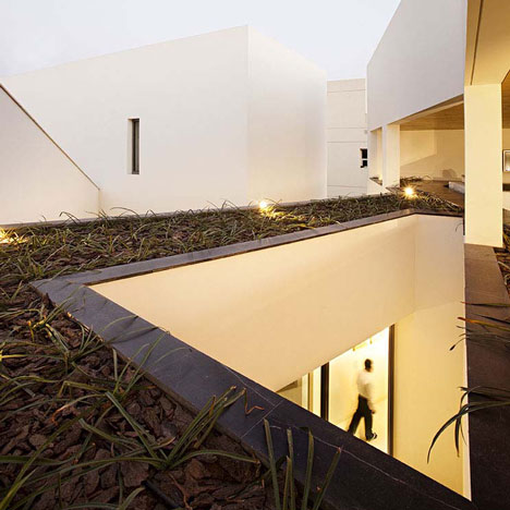 Secret House by AGi Architects Secret House by AGi Architects