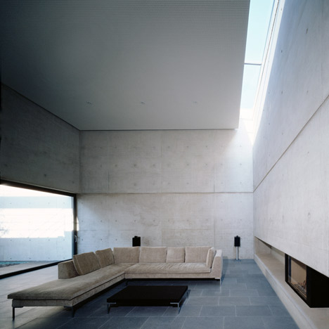 Absalon by Denzer & Poensgen