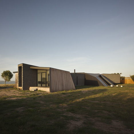 Beached House by BKK Architects Beached House by BKK Architects