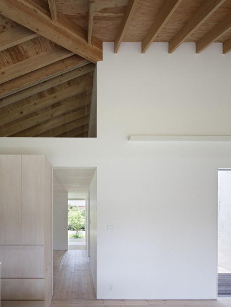 Doughnut House by Naoi Architecture & Design Office Doughnut House by Naoi Architecture & Design Office