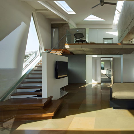 House at Alibag by Malik Architecture House at Alibag by Malik Architecture